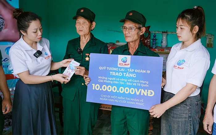 Dịch vụ hỗ trợ khách hàng 24/7 bằng tiếng Việt